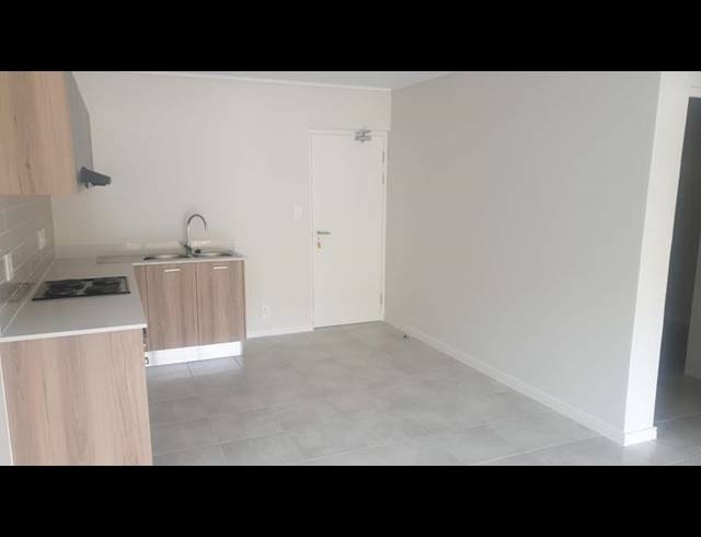 1 BEDROOM PROPERTY TO RENT IN GREENBAY ECO ESTATE